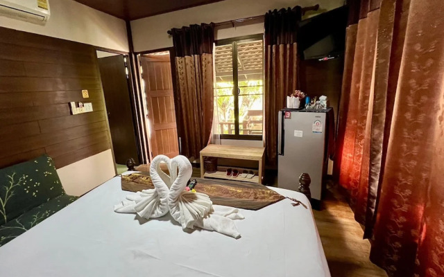 Huen Pak Mon Chantra