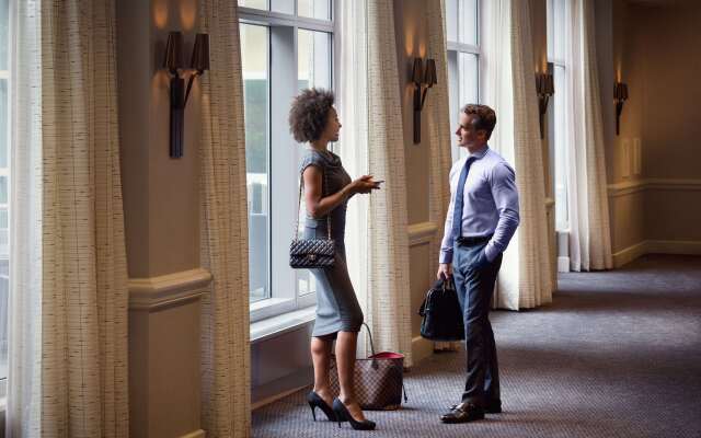The Logan Philadelphia, Curio Collection by Hilton