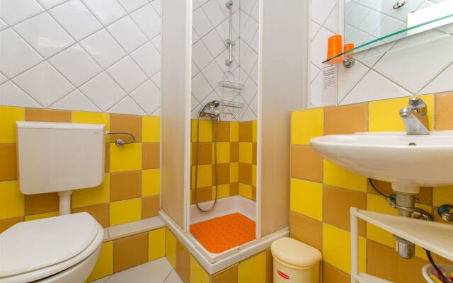 Apartments Roza