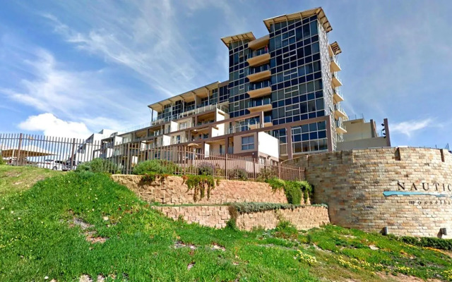 Nautica 708 Seaview Luxury Apartment