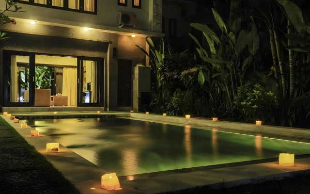 Swan Keramas Bali Villas
