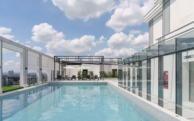 Shenzhen Tower Hotel Bangkok