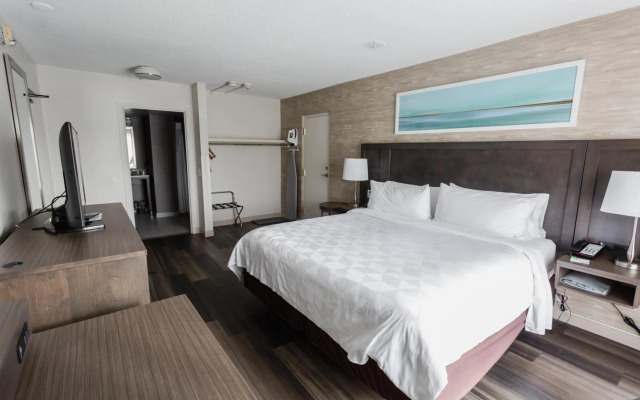 Holiday Inn Peterborough-Waterfront, ON by IHG