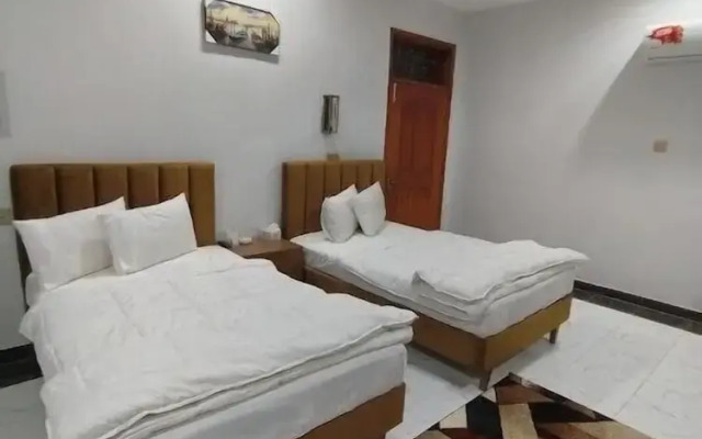 Hotel Roomi Rezidor