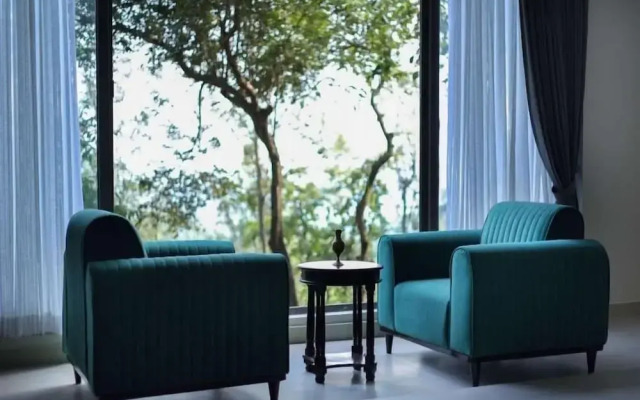 The Zims Luxor Resort