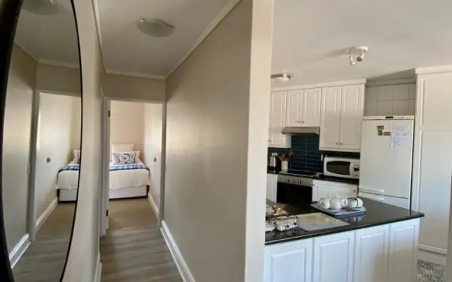 18 Quay West, Waterfront