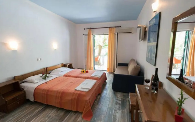 Ilios Hotel and Villas