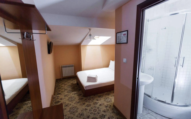 Matreshka Hotel