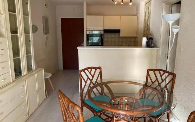 T2 avec parking proche plage C219