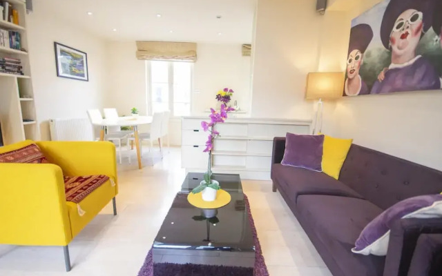 2-bedroom Notting Hill Apartment With Terrace, London