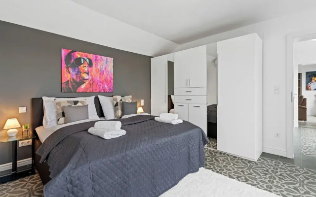 SKY9 Apartments - Homes & Villas
