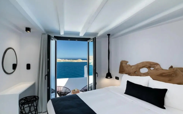 Luxury Key Mykonos 5 Bed Villa Black Royal Psarou