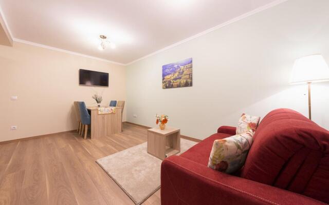 Отель Crema Residence