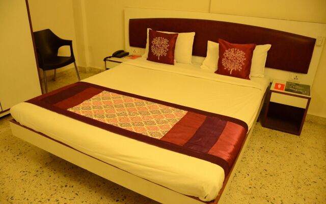 OYO 4104 Surya Villa