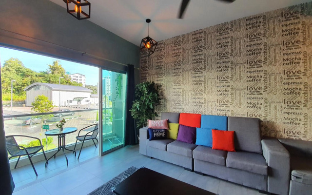 Cameron Mossy Home @ Quintet