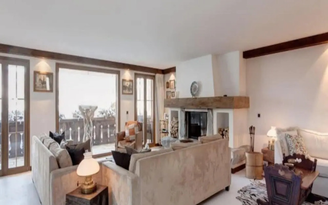 7-bedroom Chalet With Private Pool