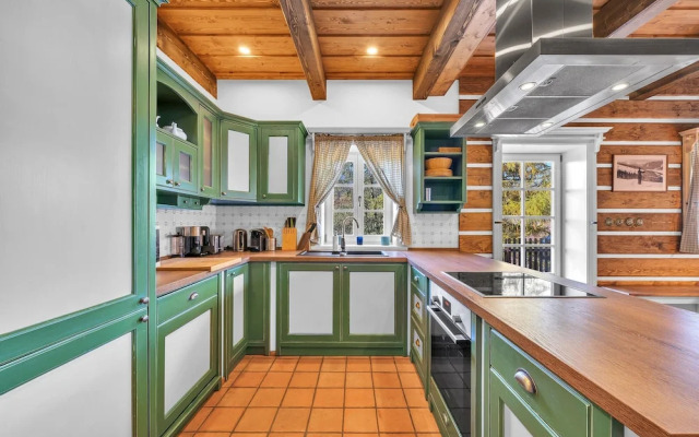 Villa Near Krkonose National Park