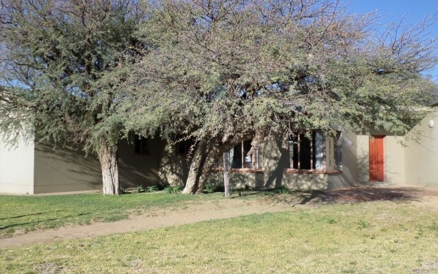 Out of Nature Country Lodge