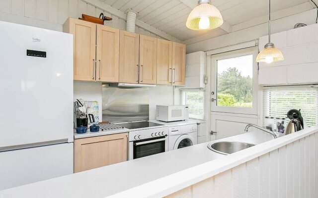 6 Person Holiday Home in Vemb