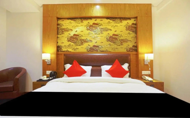 Star Seventeen by OYO Rooms