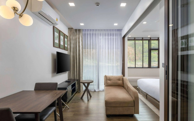 The Proud Karon Beach Phuket Trademark Collection By Wyndham