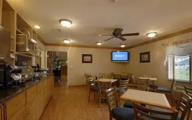 Baymont by Wyndham Gurnee
