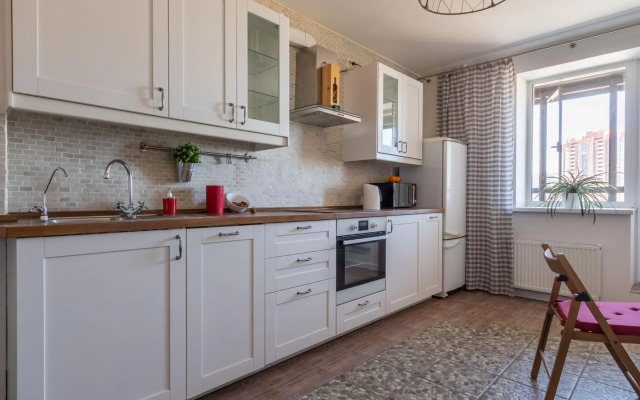 Satin Home Apart on Fyodor Abramov Street 8