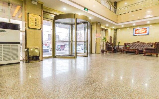 Huangyue Business Hotel