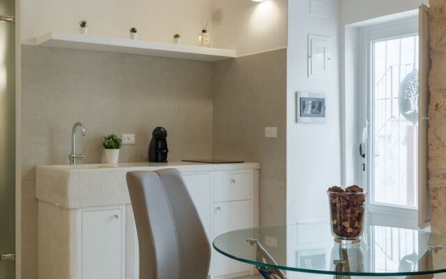 Prescious Suite 25 with Hot Tub