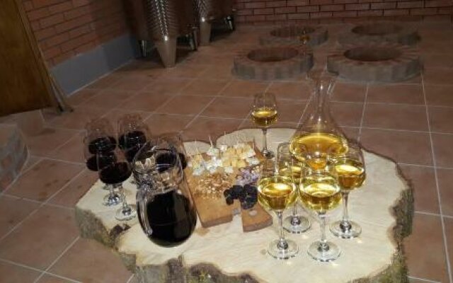Guest House Gardenia & Wine Cellar