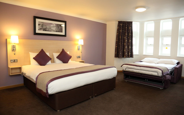 Shore View Hotel