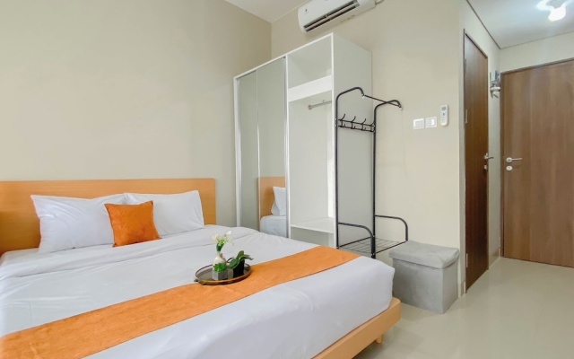 Modern Studio Apartment Near Sicc At Royal Sentul Park – Guest Rooms – Kadumangu