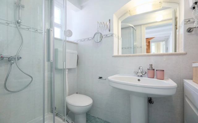 Hedera Estate, Hedera A22