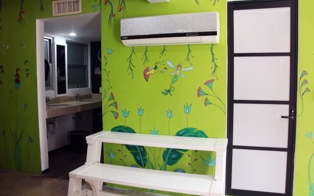 Hotel & Hostel Casa de Luz Cancun