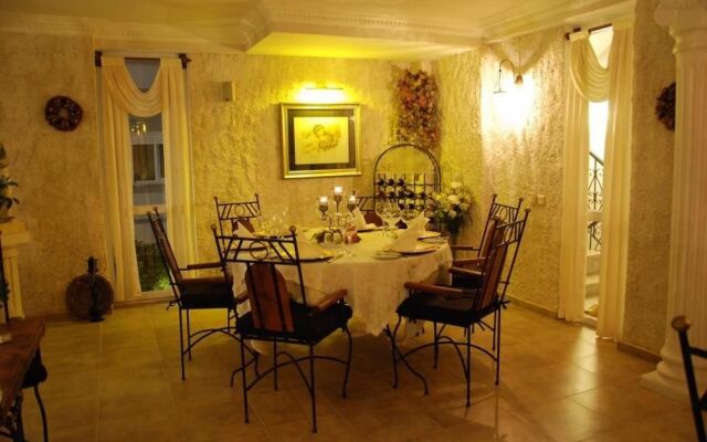 Conny's Boutique Hotel - Adults Only