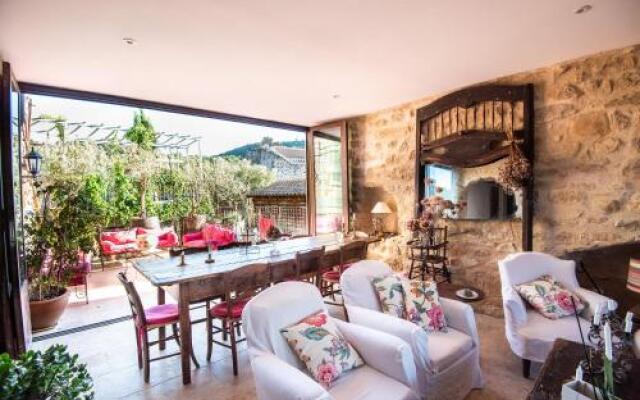 Chambre et table dhôtes le Roc sur lOrbieu