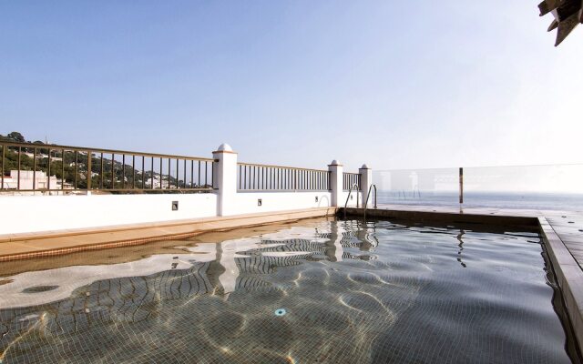 Duplex Penthouse with swimming pool