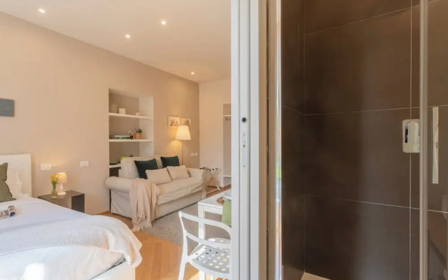 MT Studio by Rent All Como