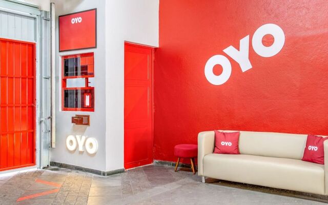 OYO Hotel City