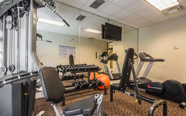 Comfort Inn Surrey Hotel