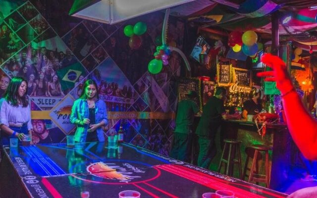 The Point Lima Hostel
