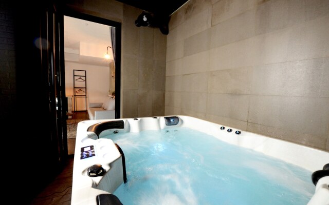 Mmmio II Design Residence Myeongdong