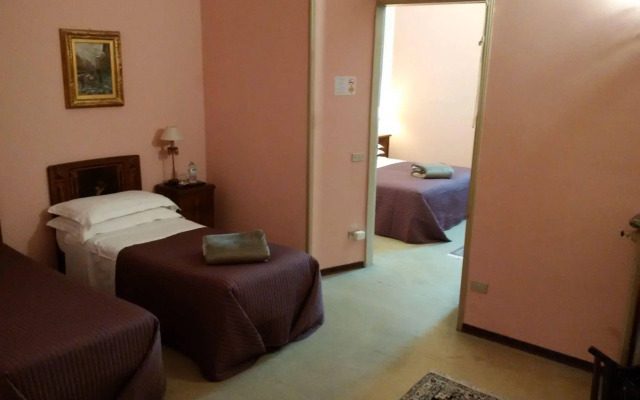 Antica Dimora B&B in Historic Residence