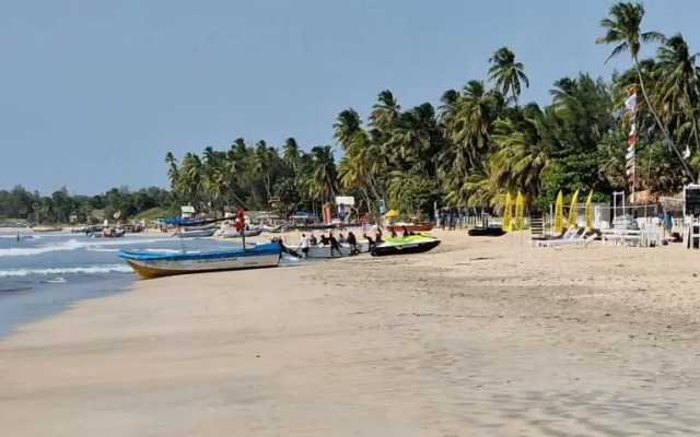 Lucky Beach Resort