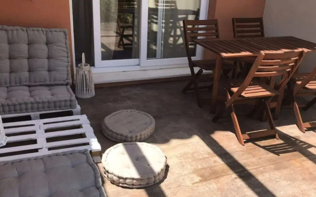 106850 - House in Zahara