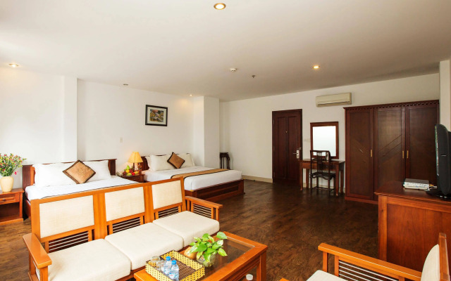 Golf Hotel