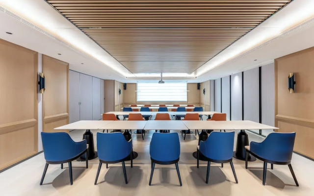 Holiday Inn Express Haikou World Trade Center