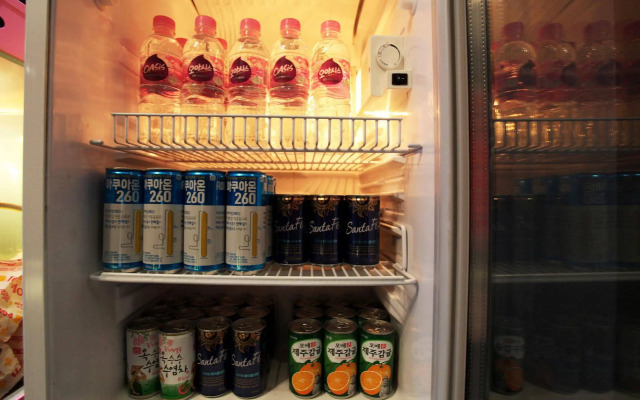 Sungshin Women's University Brown dot