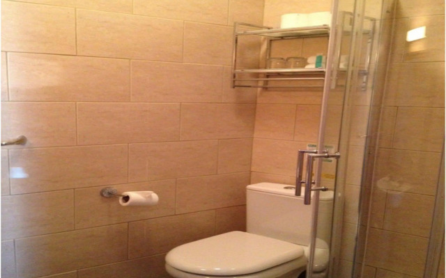 Sarnia Guest House