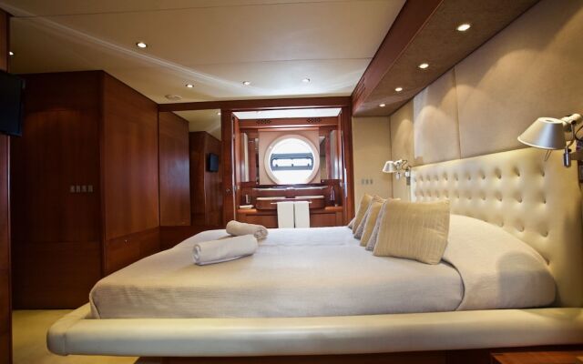 Italy Luxury Yacht Charter